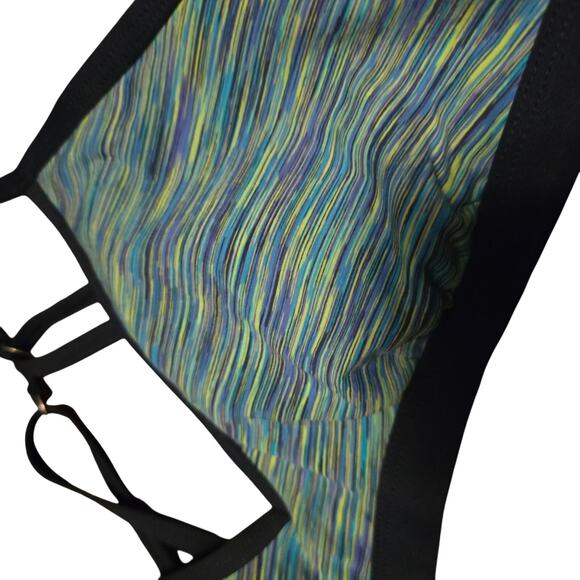 Athleta Bikini top size medium - Picture 2 of 6